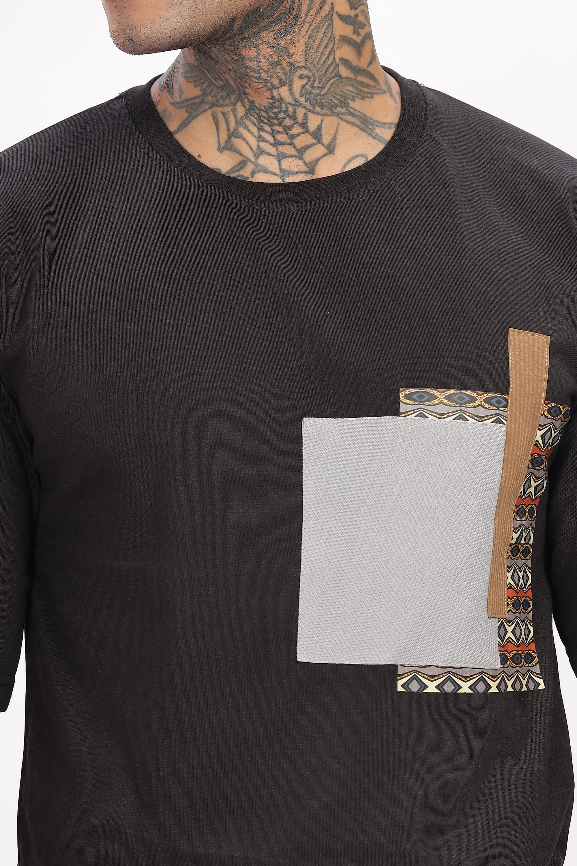 Black t-shirt oversized