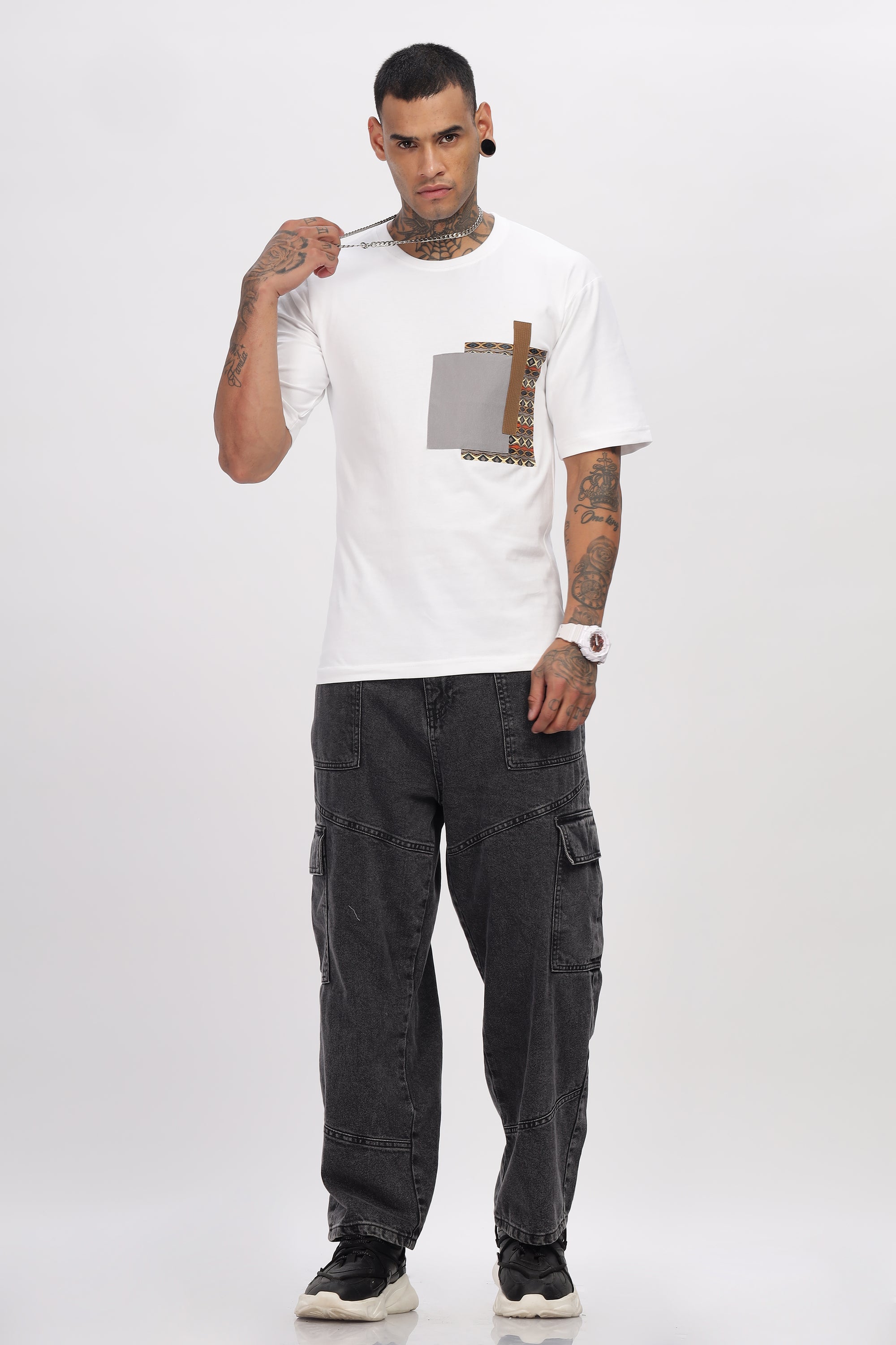 white tees oversized